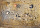 Funde Deiningen, Frauengrab aus dem 6. Jahrhundert mit Schale