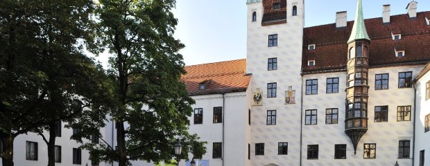 Alter Hof München, Dienstsitz der Landesstelle für die nichtstaatlichen Museen in Bayern Alter Hof München, Dienstsitz der Landesstelle für die nichtstaatlichen Museen in Bayern