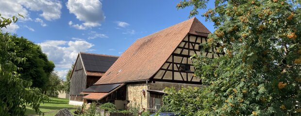 Auf dem Ziegelanger, Mühle mit Nebengebäude, Vilseck, Lkr. Amberg-Sulzbach